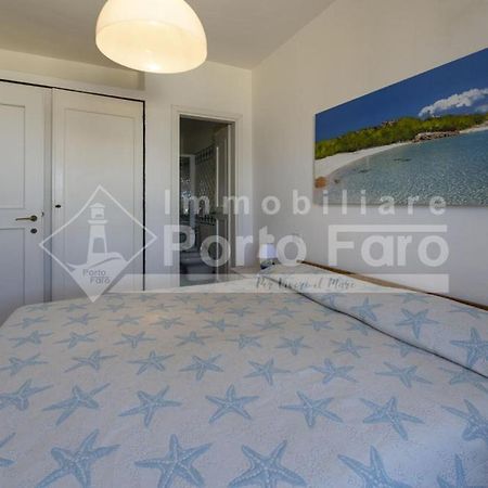 2 Pineta - Ampio Quadrilocale Sulla Spiaggia Di Porto Faro Палау Екстериор снимка